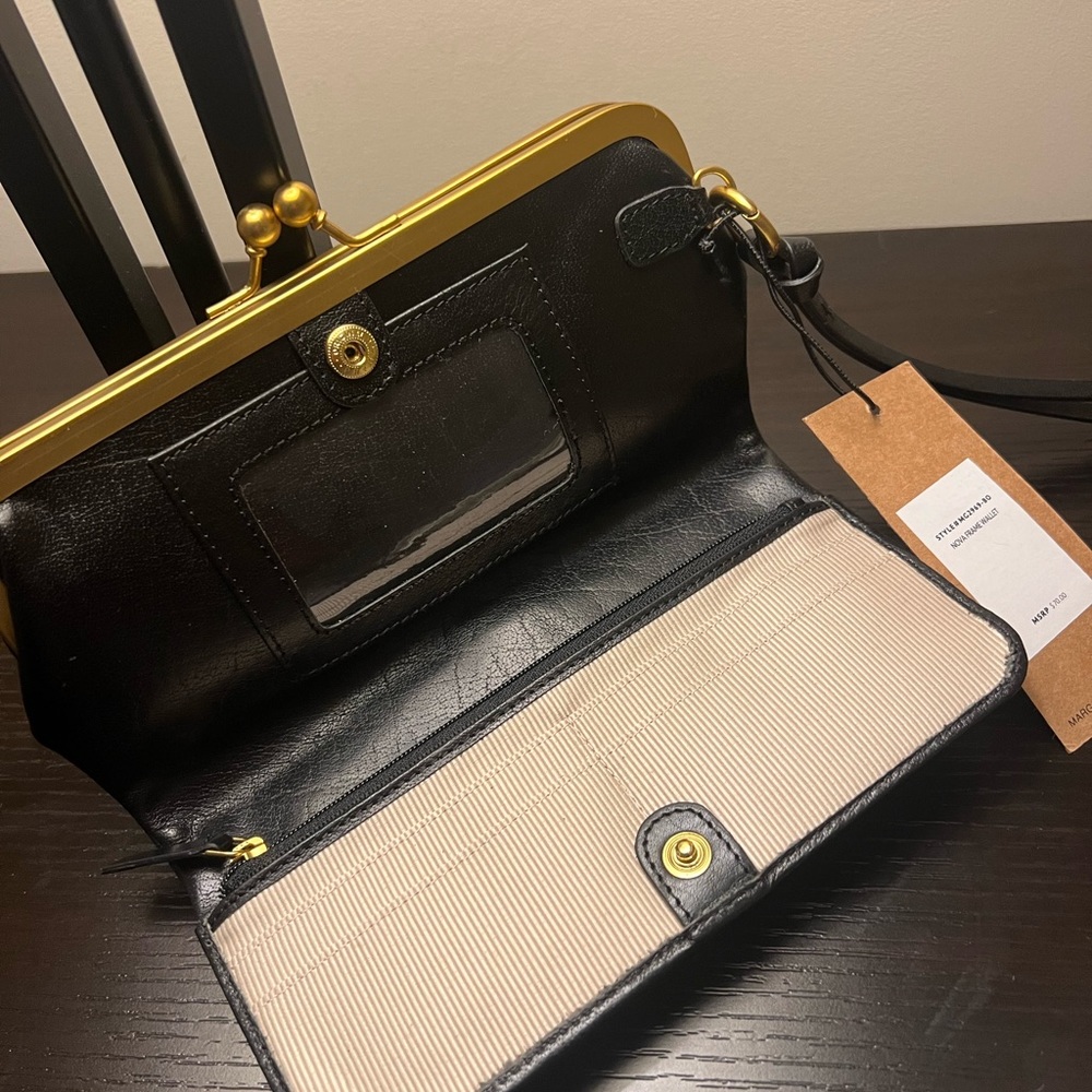 Margot New York clutch